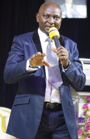 PIA OBASEKI